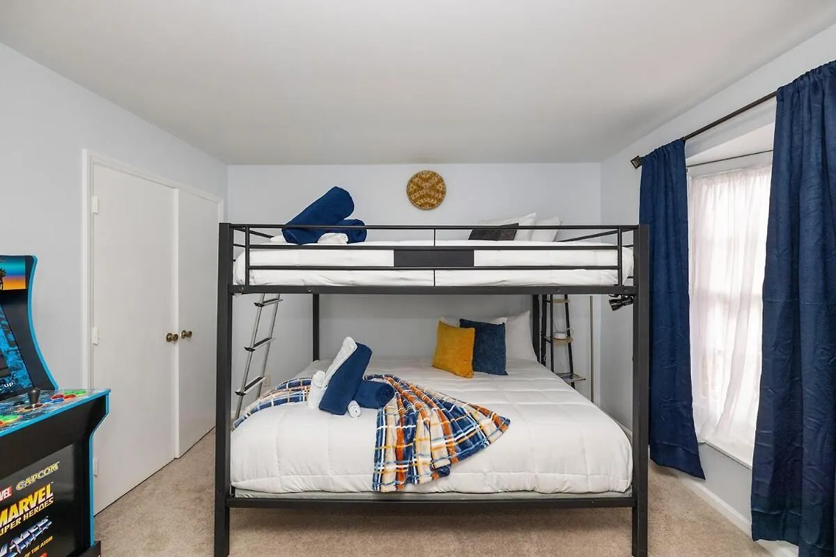 Сasa de vacaciones New! Special Rate For First Bookings! 2 Bedroom Charlotte